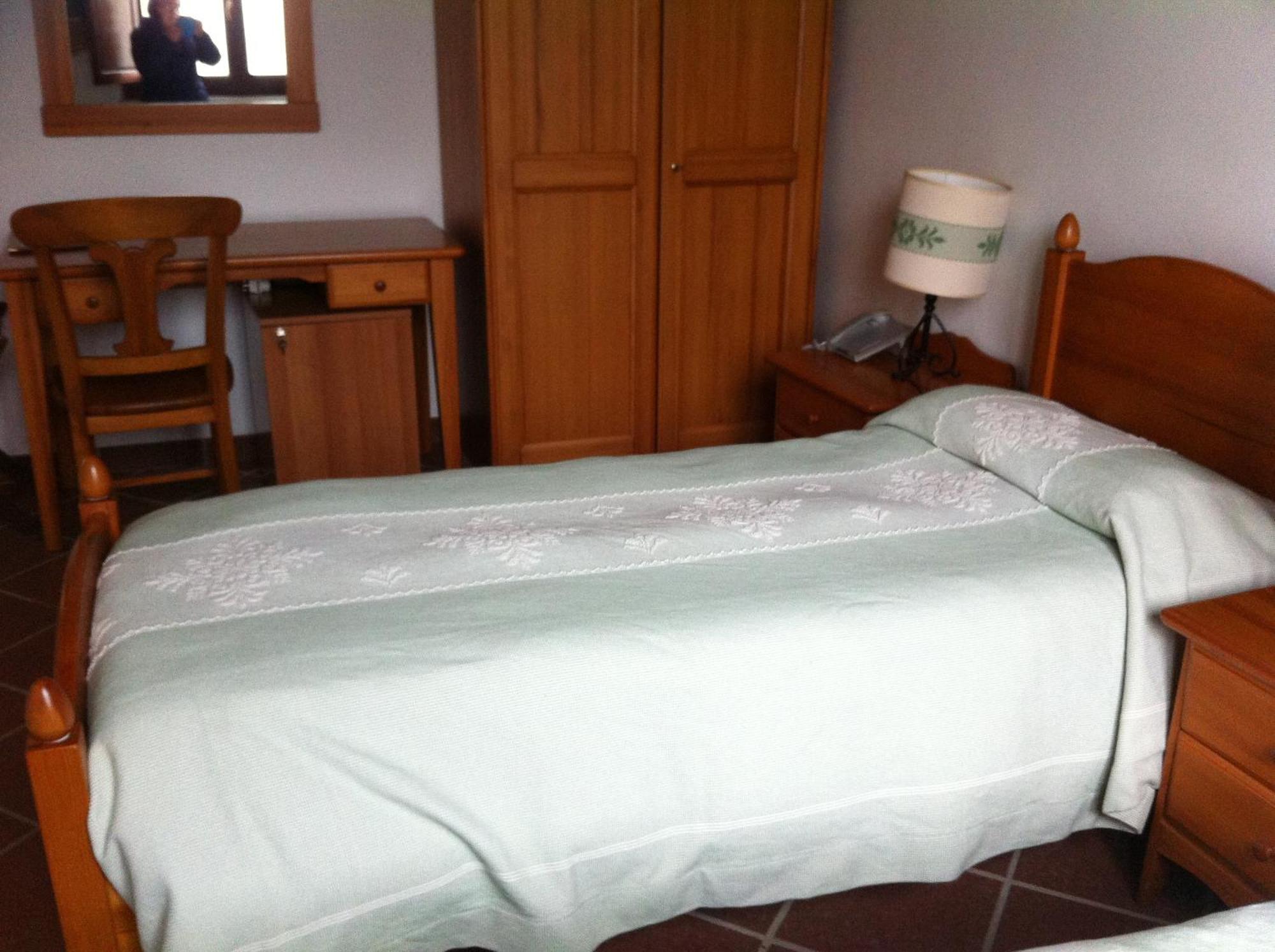 Hotel Su Nuraxi Barùmini Kamer foto